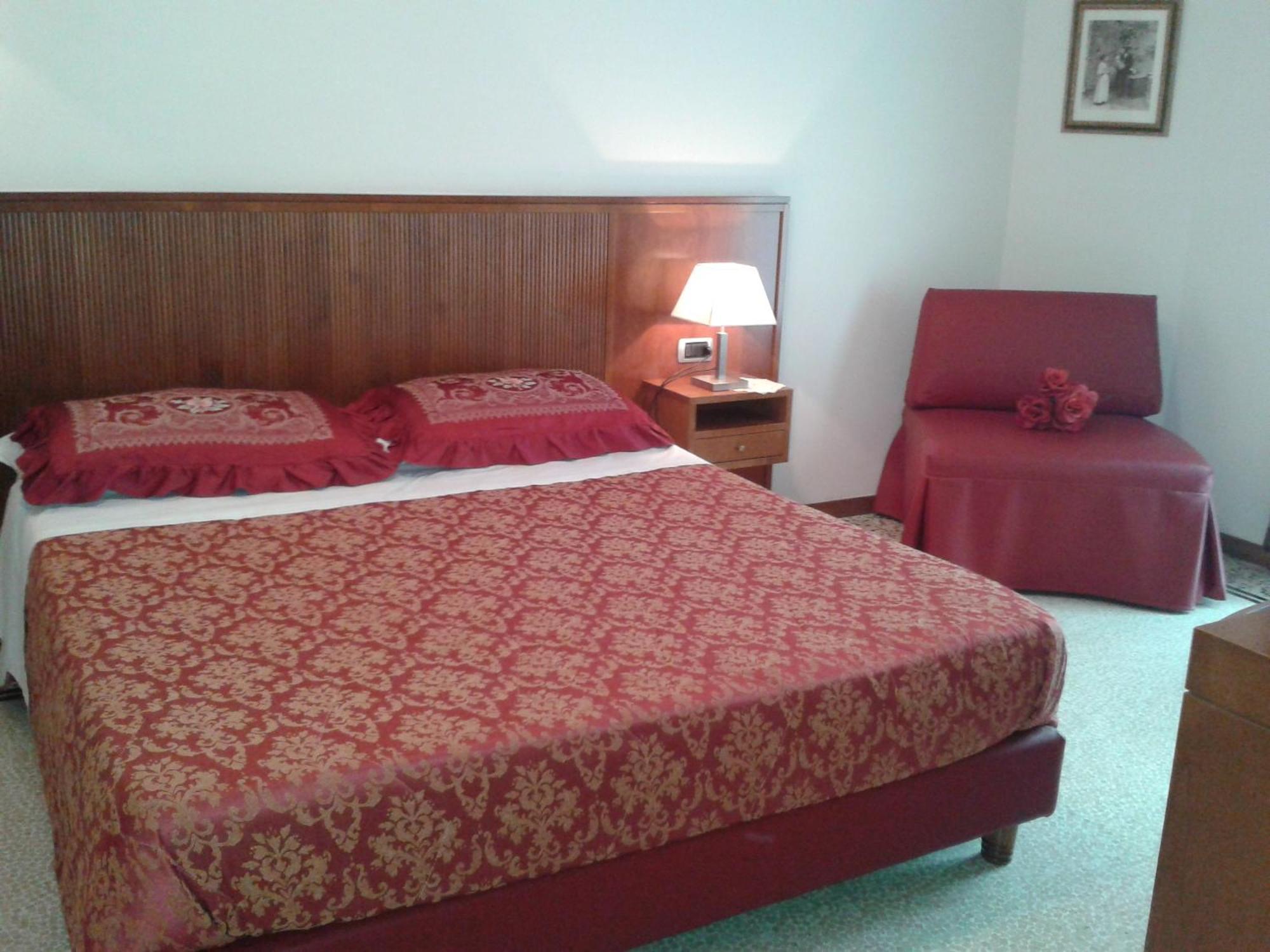 Hotel Nappo San Marzano sul Sarno Camera foto