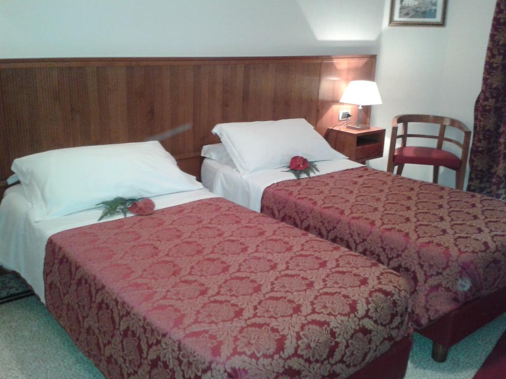 Hotel Nappo San Marzano sul Sarno Esterno foto